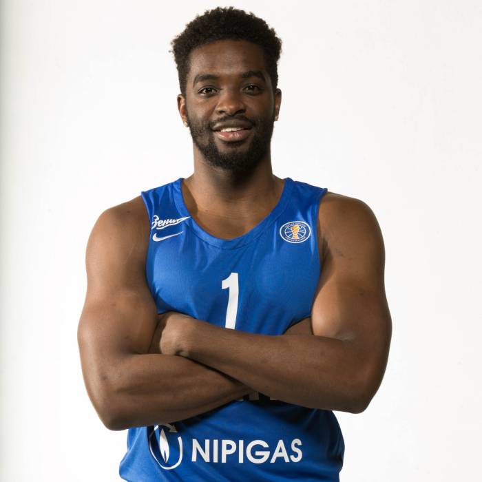 Foto de Sean Armand, temporada 2018-2019