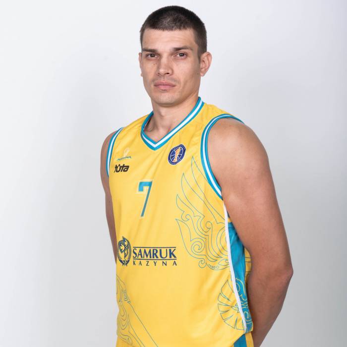 Foto de Nikolay Bazhin, temporada 2019-2020