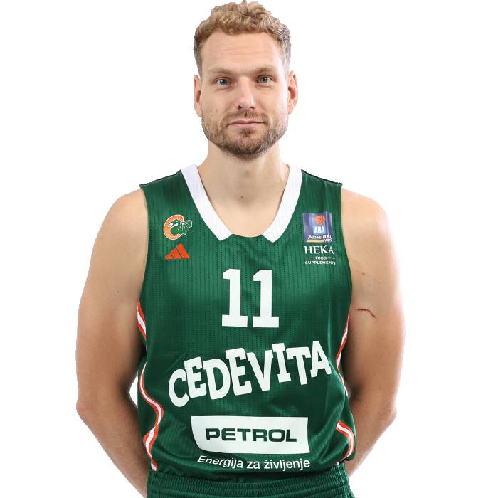 Foto de Jaka Blazic, temporada 2024-2025