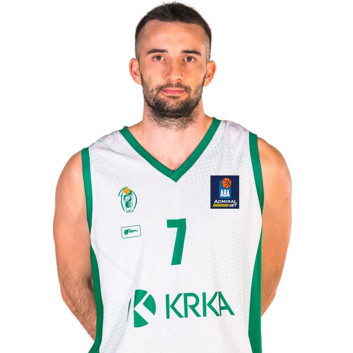 Foto de Niko Bacvic, temporada 2024-2025