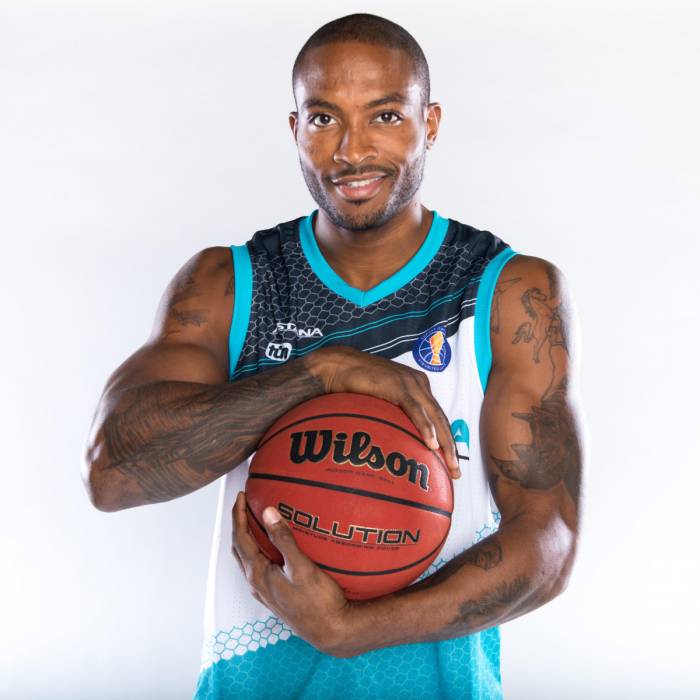 Photo of Ike Udanoh, 2017-2018 season