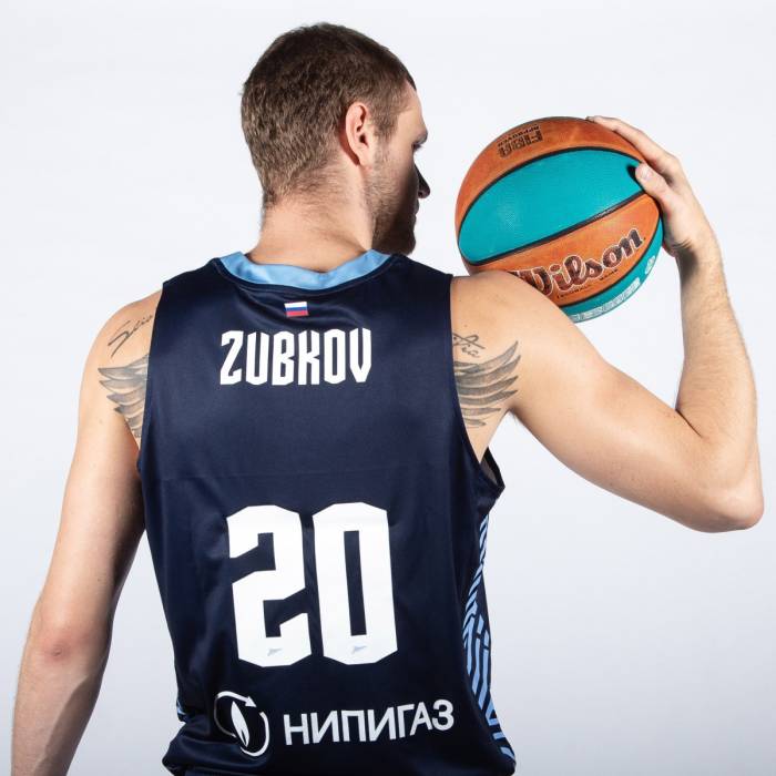 Photo de Andrey Zubkov, saison 2021-2022