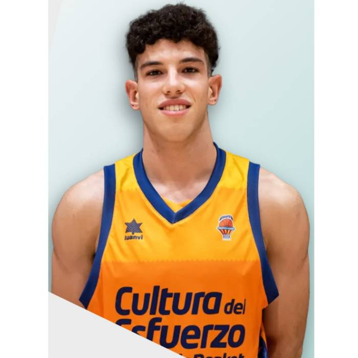 Photo of Pablo Navarro, 2021-2022 season