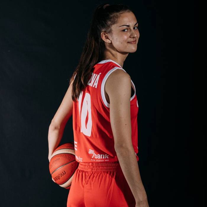 Photo of Eliska Hamzova, 2021-2022 season