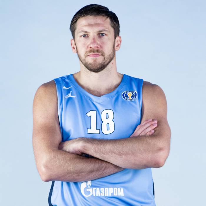 Photo de Evgeny Voronov, saison 2019-2020