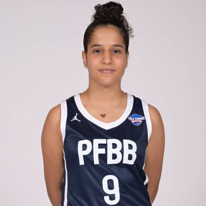 Photo of Ines Salahy, 2021-2022 season