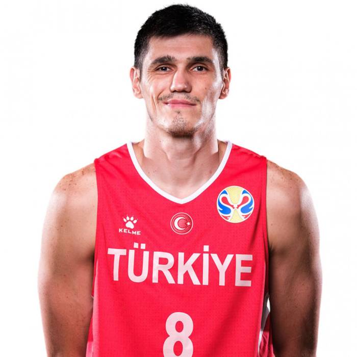 Photo de Ersan Ilyasova, saison 2019-2020