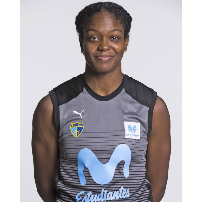 Photo de Nadia Fingall, saison 2021-2022