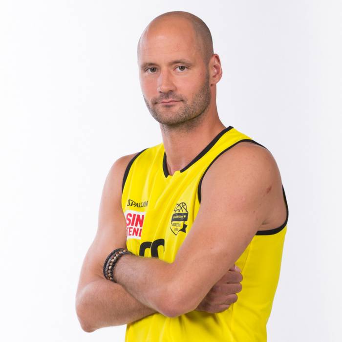 Photo of Dusan Djordjevic, 2018-2019 season