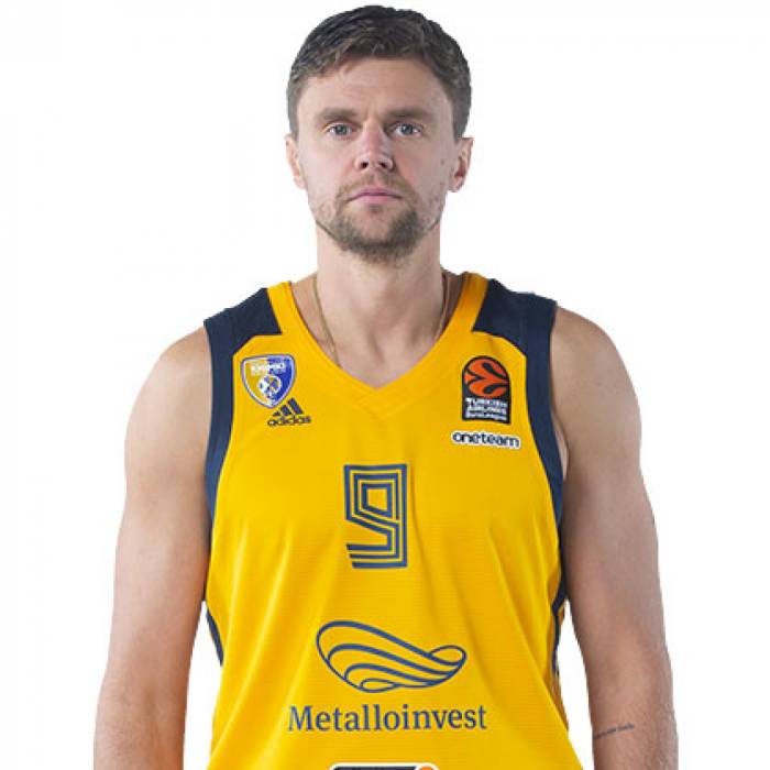 Photo de Egor Vialtsev, saison 2019-2020