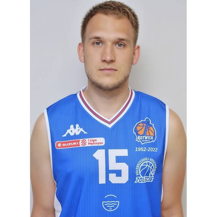 Foto de Patryk Wieczorek, temporada 2021-2022