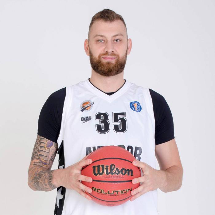 Photo of Artem Zabelin, 2017-2018 season