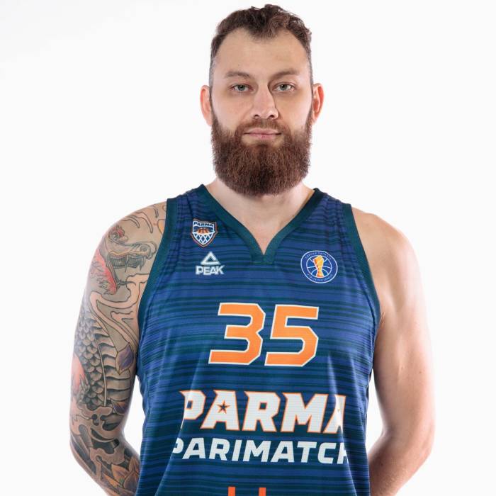 Photo of Artem Zabelin, 2021-2022 season