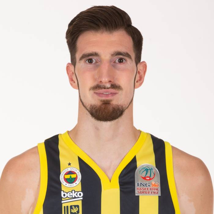 Photo de Nando De Colo, saison 2021-2022