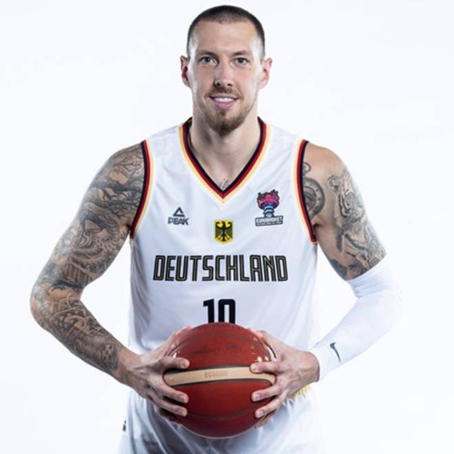 Photo de Daniel Theis, saison 2022-2023