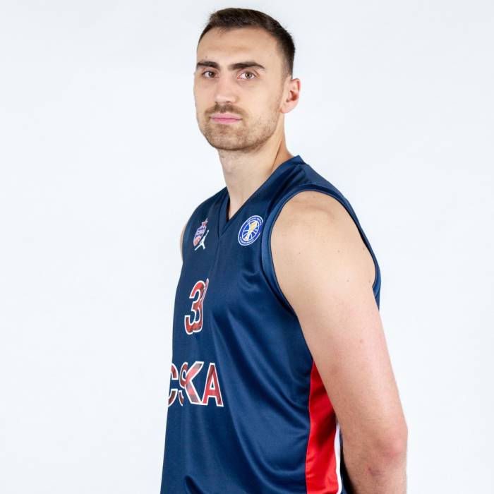 Photo of Nikola Milutinov, 2021-2022 season