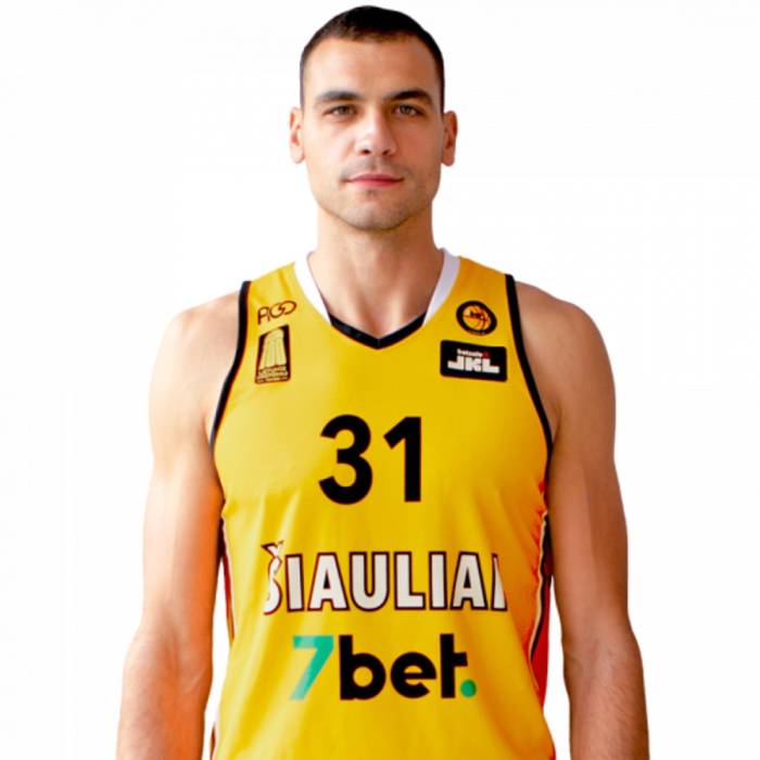 Foto de Nemanja Bezbradica, temporada 2021-2022