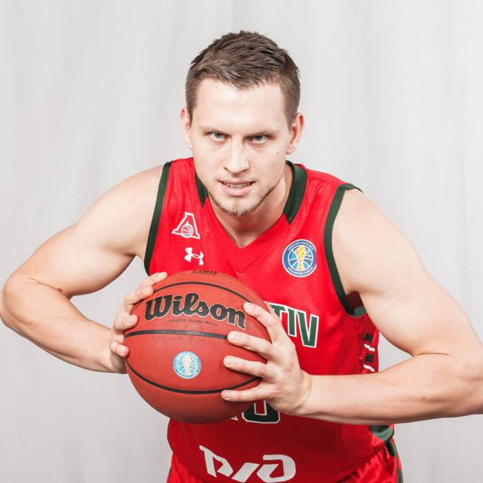 Photo of Mateusz Ponitka, 2018-2019 season