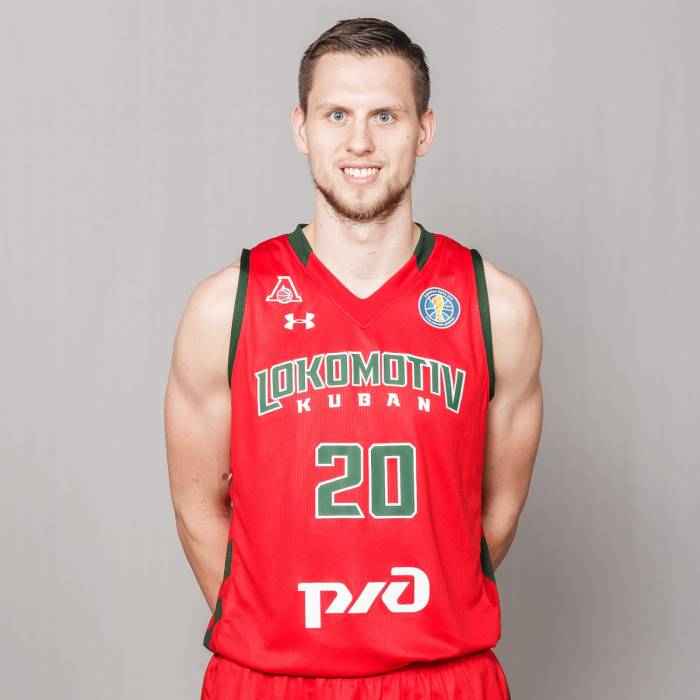 Photo of Mateusz Ponitka, 2018-2019 season