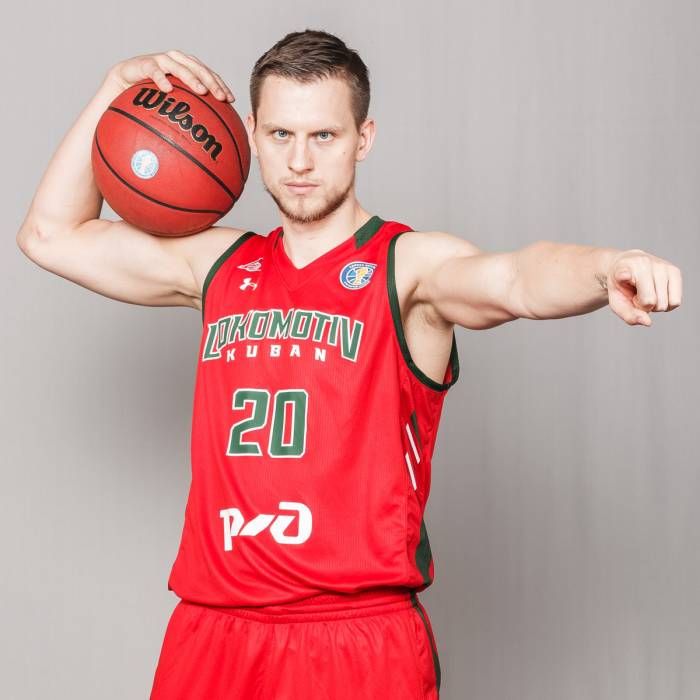 Foto de Mateusz Ponitka, temporada 2018-2019