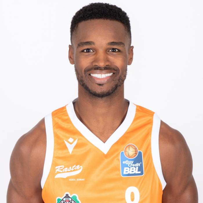 Photo de Josh Young, saison 2019-2020