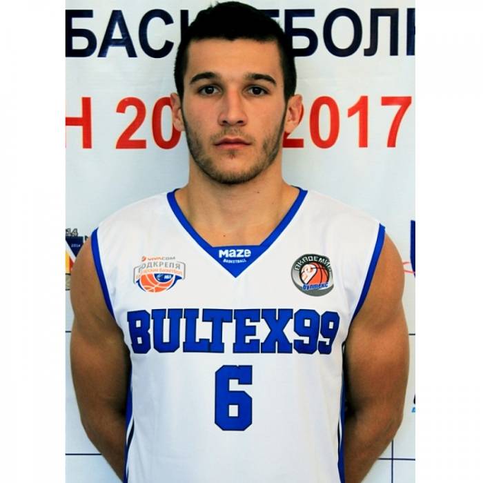 Foto de Adriyan Sekulov, temporada 2019-2020