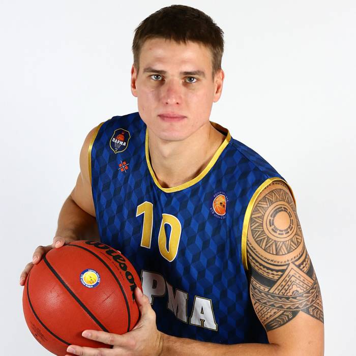 Photo of Ivan Nelyubov, 2016-2017 season