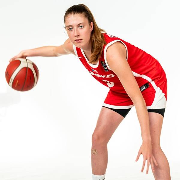 Photo de Dominika Paurova, saison 2022-2023