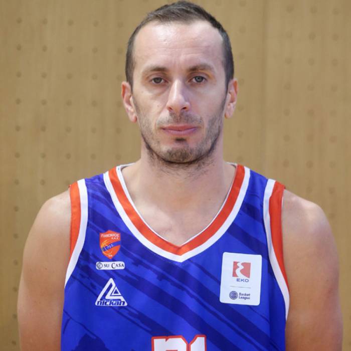 Foto de Muhamed Pasalic, temporada 2019-2020