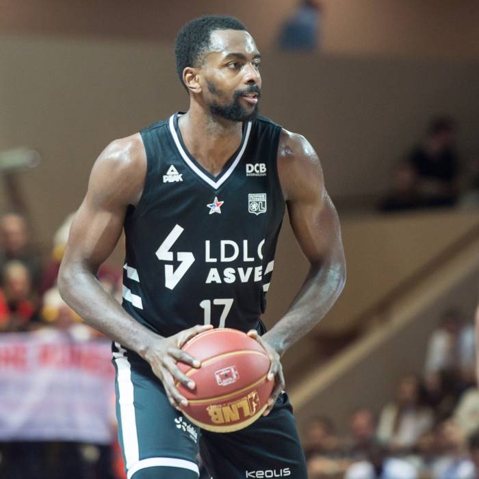 Photo of Livio Jean-Charles, 2019-2020 season