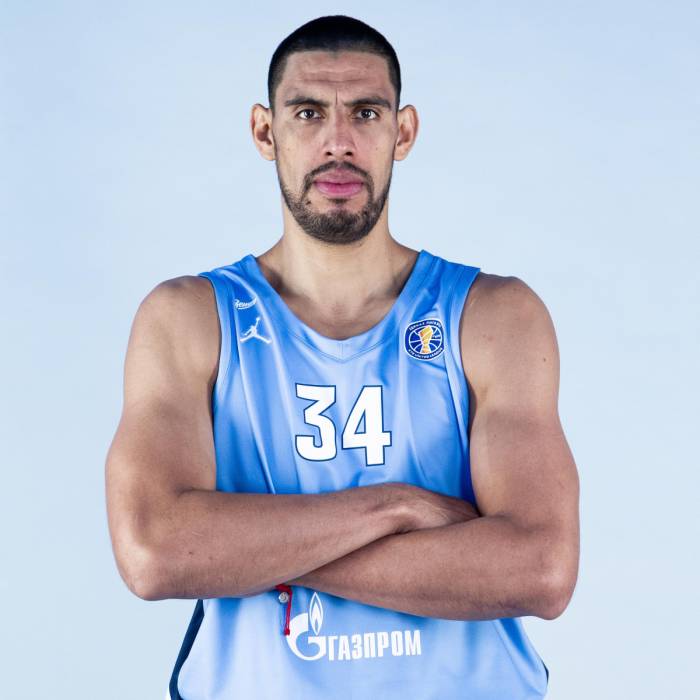 Photo of Gustavo Ayon, 2019-2020 season