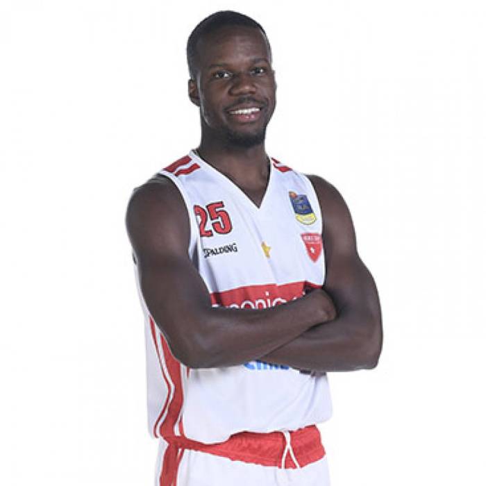 Foto de Ronald Moore, temporada 2018-2019