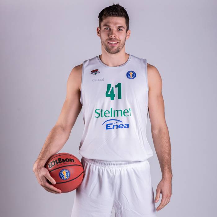 Foto de Ivica Radic, temporada 2019-2020