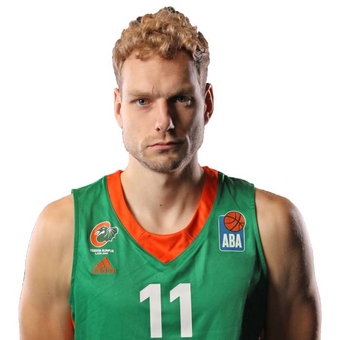 Foto de Jaka Blazic, temporada 2021-2022