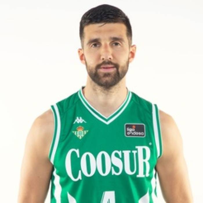 Foto de Aleksandar Cvetkovic, temporada 2021-2022