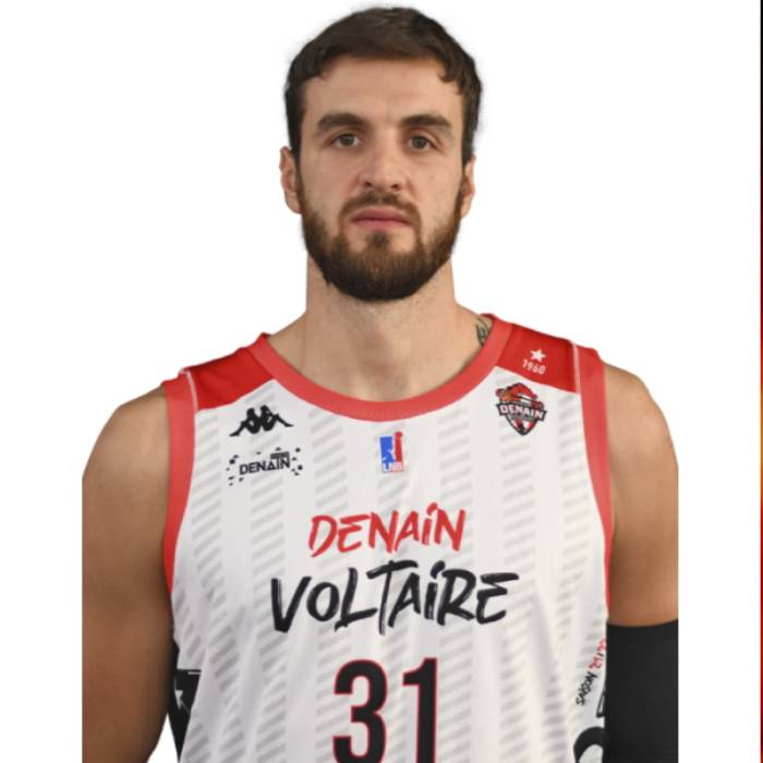 Foto de Milan Milovanovic, temporada 2021-2022