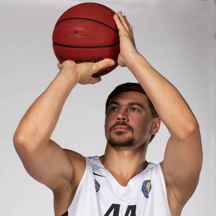 Foto de Evgeni Baburin, temporada 2019-2020