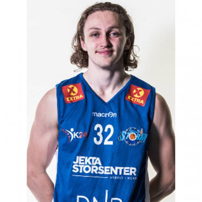 Photo de Simen Samuelsen, saison 2016-2017