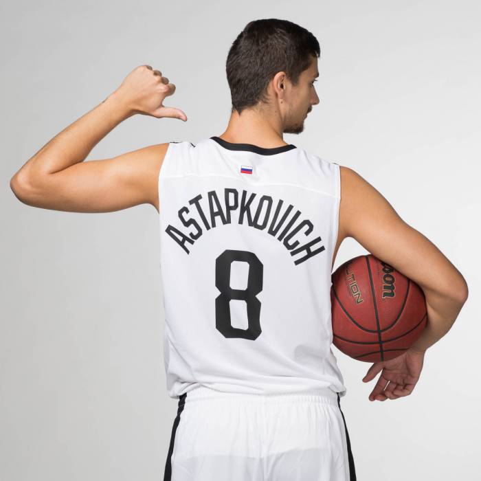 Foto de Anton Astapkovich, temporada 2018-2019