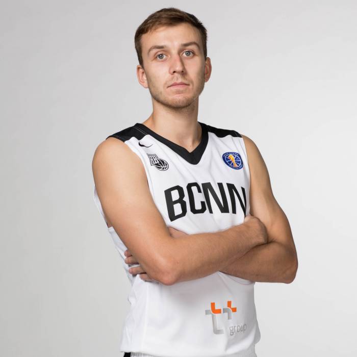 Foto de Artem Komolov, temporada 2018-2019