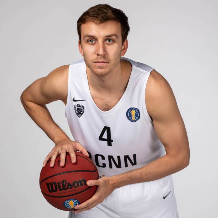 Foto de Artem Komolov, temporada 2019-2020