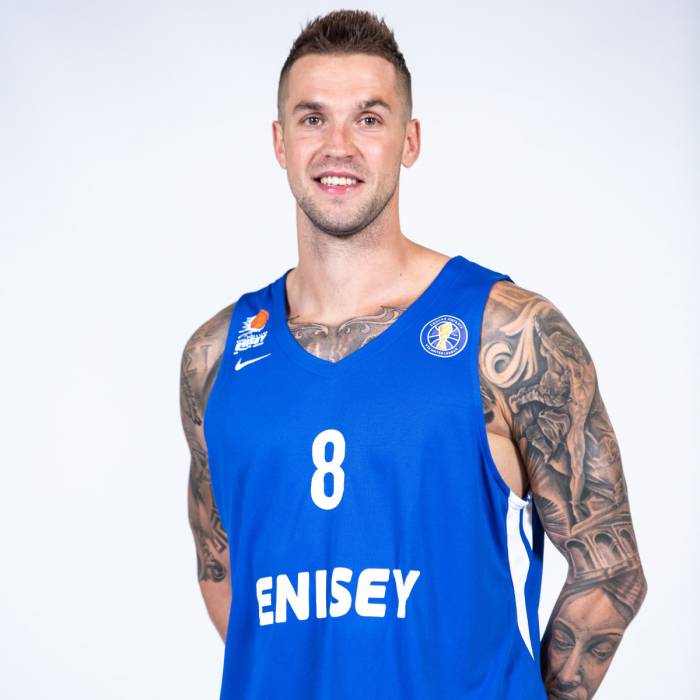 Photo of Artem Komissarov, 2019-2020 season