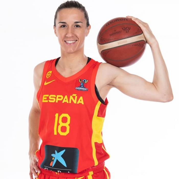 Photo of Queralt Casas, 2021-2022 season