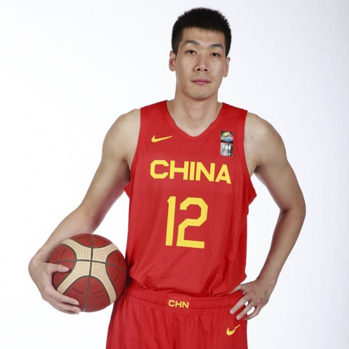 Foto de Junfei Ren, temporada 2021-2022