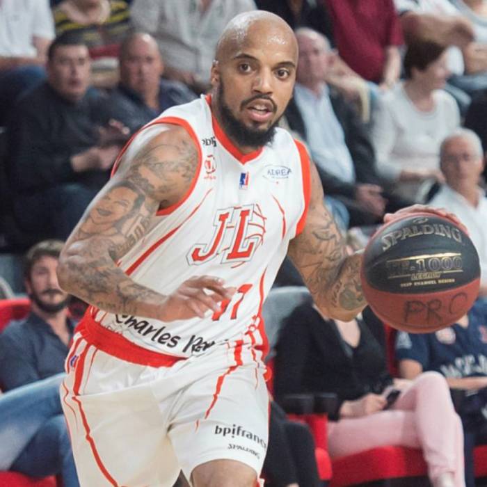 Photo de Jordan Theodore, saison 2014-2015