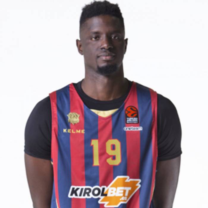 Foto de Youssoupha Fall, temporada 2019-2020