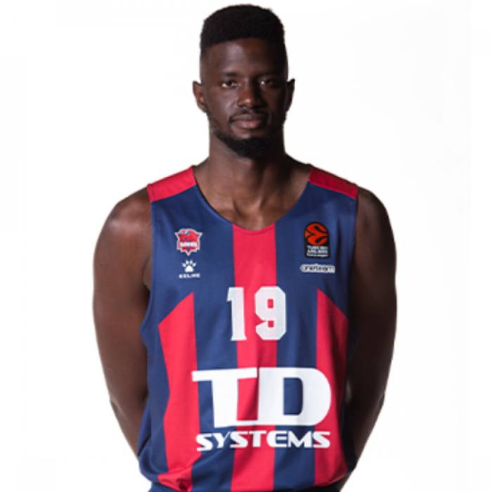 Foto de Youssoupha Fall, temporada 2020-2021