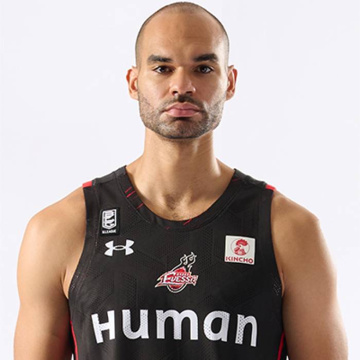 Foto de Perry Ellis, temporada 2021-2022