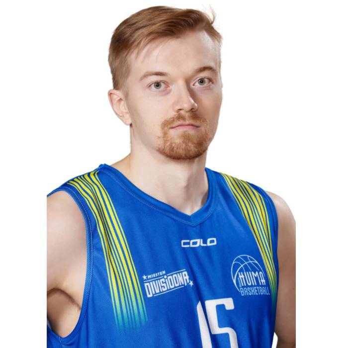 Foto de Timi Puittinen, temporada 2021-2022