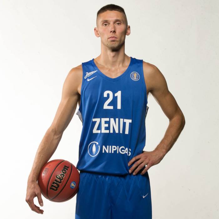 Photo of Jarrod Uthoff, 2018-2019 season